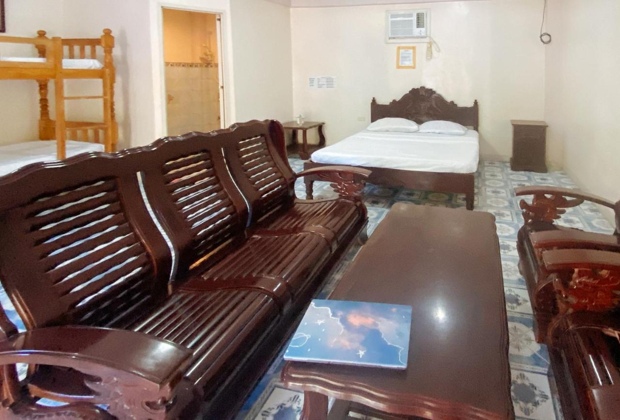 Reddoorz @ Seasun Beach Resort And Hotel Zambales Santa Cruz  Exterior photo
