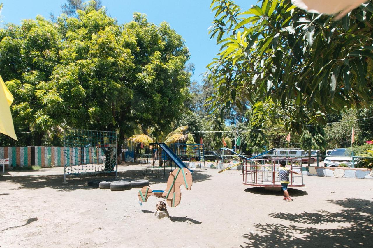 Reddoorz @ Seasun Beach Resort And Hotel Zambales Santa Cruz  Exterior photo